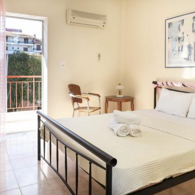 11 Photo 3 11 Photo 3