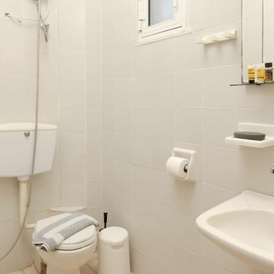 18 Photo 3 4 18 Photo 3 4