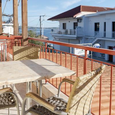 6 Photo 3 4 6 Photo 3 4